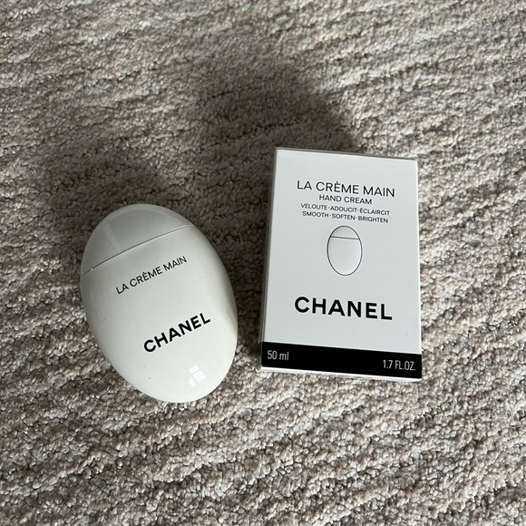 CHANEL Other - Brand new Chanel Hand cream 50ML LA CRÈME MAIN TEXTURE RICHE